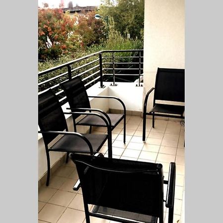 Superbe Appartement Lumineux Proche Disney Монтеврен Экстерьер фото